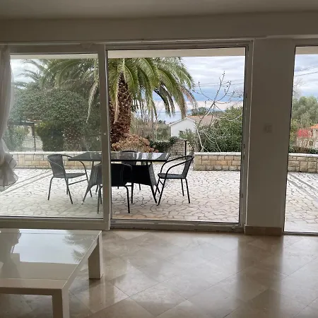 Cube Apartman Premantura