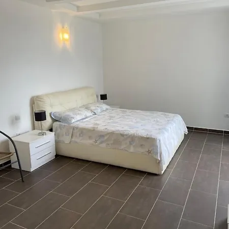 Apartment Cube Premantura